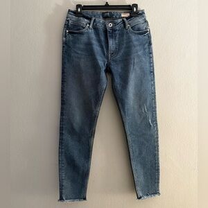 Only Skinny Jean